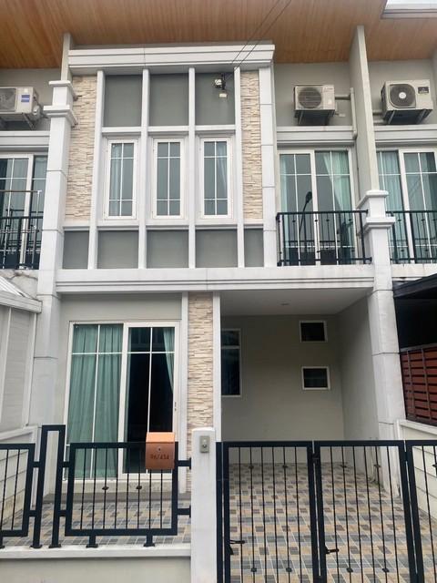 P784 ให้เช่า ขาย ทาวน์เฮ้าส์ 2 ชั้น โครงการ โกลเด้น ทาวน์ รามอินทรา-วงแหวน Golden Town Ramintra-Wongwaen 1