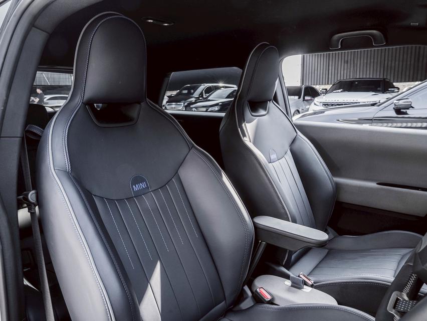 รหัสรถ 67GG5 🚗⚡ MINI Cooper SE 2025 โฉมใหม่ (Gen 5) 15