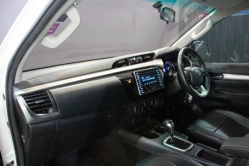 Toyota Revo Prerunner Double Cab 2.4 E auto ปี 2017 5
