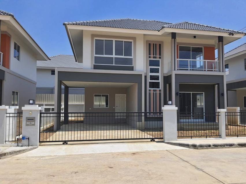 บ้านเดี่ยว 3 ห้องนอน 3 ห้องน้ำ 2 ที่จอดรถ เริ่มต้น 2.6 ล้าน 1
