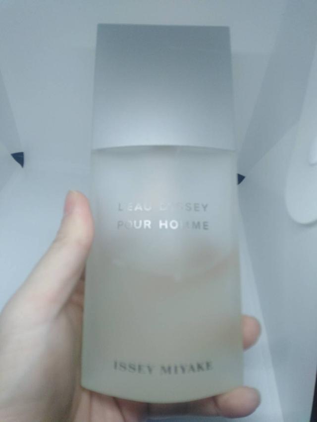 น้ำหอมแท้ราคาคุยกันได้ Issey Miyake Leau dIssey pour homme edt 100ml 