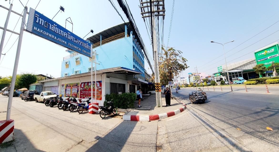 ขายอาคารพาณิชย์ 3ชั้นครึ่ง ติดถนนมิตรภาพ (ตรงข้ามคอนโดพลัส ) |  74 ตร.ว.  ขาย 19 ลบ. หน้าวิทยาลัยเทคนิค เยื้องเดอะมอลล์โคราช 5