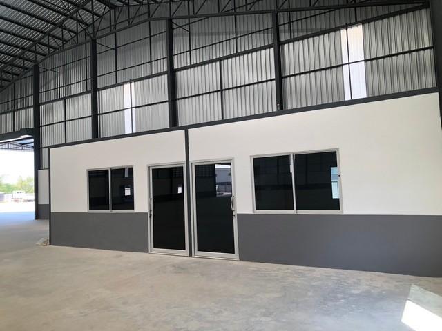 ให้เช่าโรงงานพร้อมใช้งาน 3 ไร่ ไฟฟ้า 250 kVA ทำเลบ้านบึง ชลบุรี รั้วล้อมรอบขอบชิด เดินทางสะดวก 8