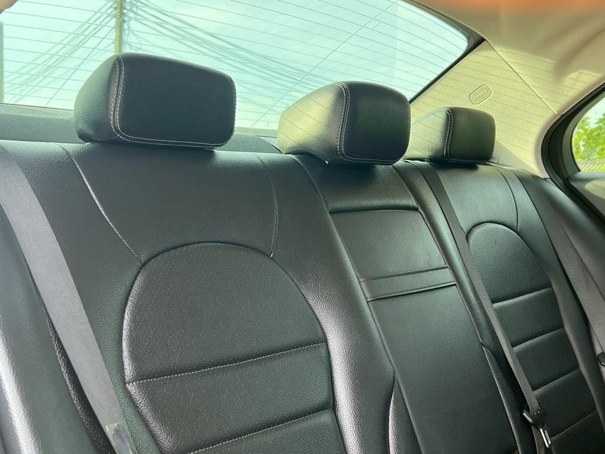 Mercedes Benz C220d Avantgarde W205 2018 จด 2019 9