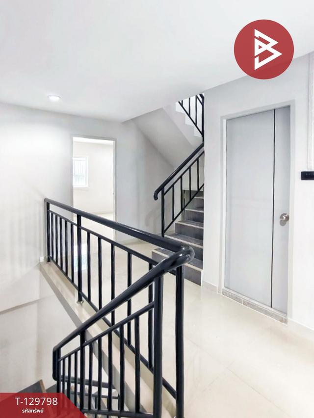 ขายด่วนทาวน์เฮ้าส์ หมู่บ้านแสนสบาย นนทบุรี รีโนเวทพร้อมเข้าอยู่ ทำเลดี 6