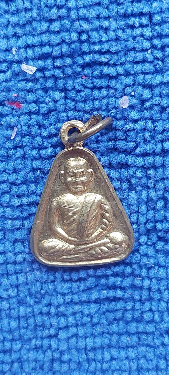 เหรียญจอบเล็กหลวงพ่อเงิน วัดบางคลาน