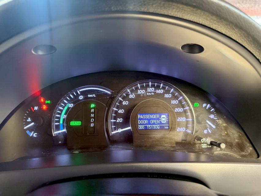 TOYOTA CAMRY 2.4 HYBRID ปี2012สภาพสวยกริ๊บ พร้อมใช้งาน 6