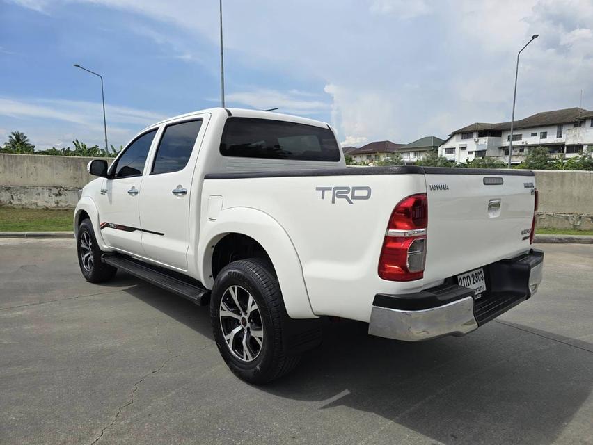 Toyota Vigo D-Cab Prerunner TRD ปี 2013  มือเดียว 6