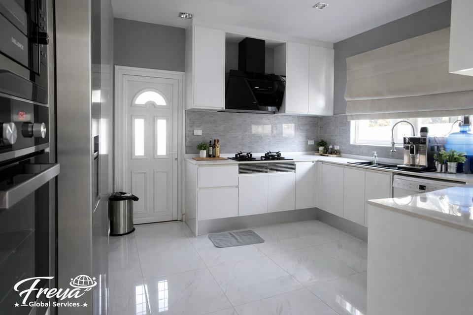 🏡✨ Luxury Family Pool Villa – East Pattaya 📍 Lakeside Court 5 | Pong, Banglamung, Chonburi 6