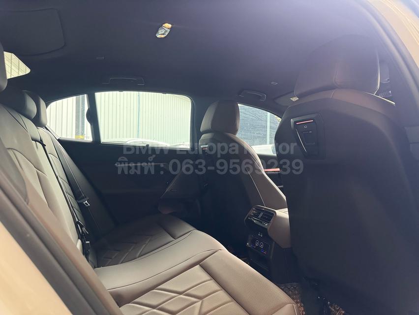 2024 BMW 520d M Sport Pro G60 ไมล์ 4,xxx กม.(รถสวย ไมล์น้อย สภาพนางฟ้า) 7