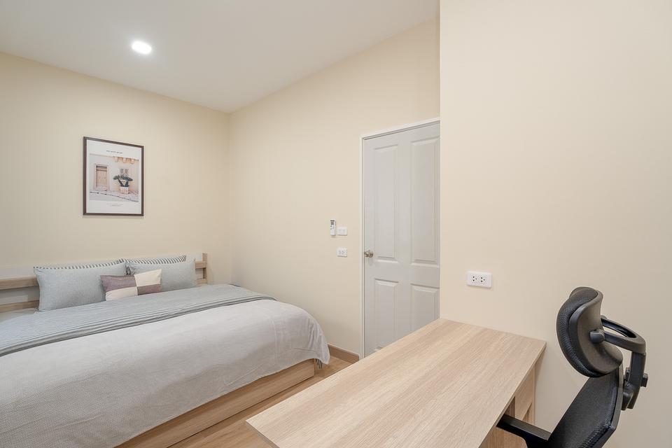 ทาวน์เฮ้าส์ให้เช่า รังสิต คลอง1 โกลเด้นทาวน์ ฟิวเจอร์-รังสิต 7