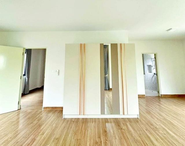 คู้บอน บ้านเดี่ยว 3ชั้น แฟชั่น 1.8กม. MRTรามอินทรา83 900ม.4นอน 4น้ำ ใกล้ 31ตร.ว.370ตร.ม. บ้านหัวมุม ติดสวน สไตล์วิลล่าหร รูปย่อยที่ 5