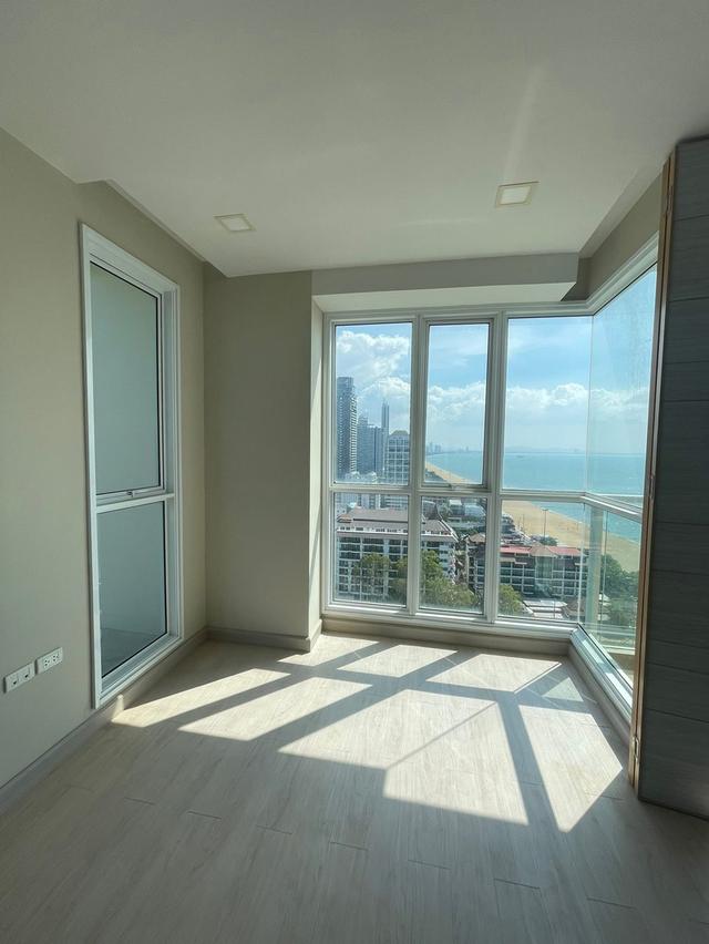 Cetus Beachfront Condo 1 bed 4