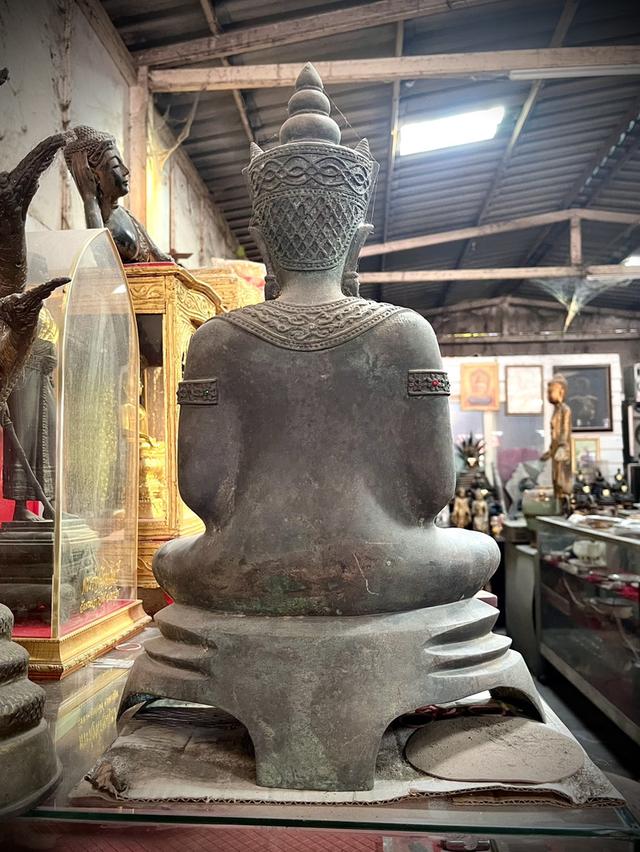 พระพุทธรูปโบราณ พระบูชาอยุธยาทรงเครื่อง หน้าตัก12นิ้ว ปางสมาธิ ฐานตั้งสามขา 8