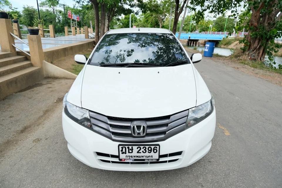 Honda City ปี 2010 สีขาว