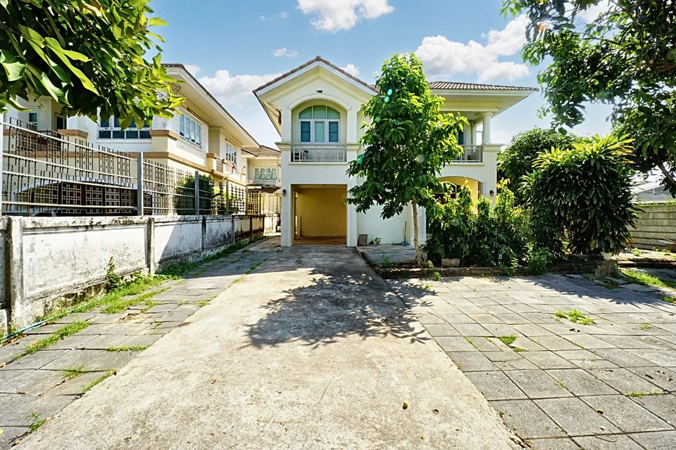 ขาย บ้านเดี่ยว ภัสสร 10 เดอะ เพรสทีจ สุวินทวงศ์ 160 ตรม. 101.5 ตร.วา 3 ห้องนอน ต่อเติมห้องครัว ที่จอดรถ พื้นที่รอบบ้านกว 1