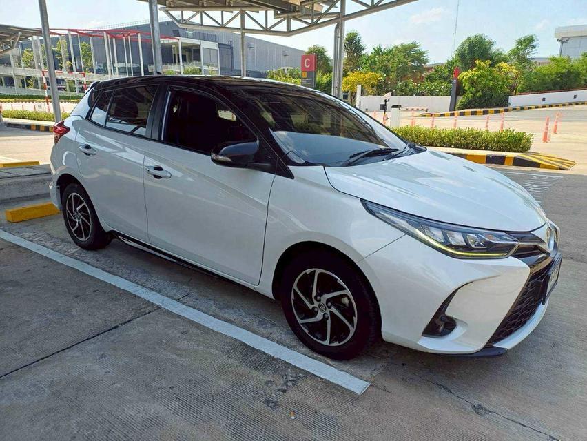 TOYOTA YARIS 1.2 SPORT PREMIUM รูปที่ 3