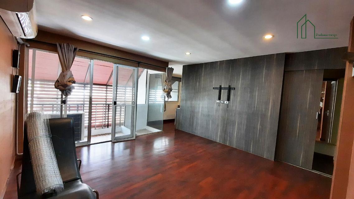 ขายด่วน พร้อมผู้เช่า ทาวน์โฮม 4 ชั้น หมู่บ้านวราธรวิลล์ พัฒนาการ 44 11