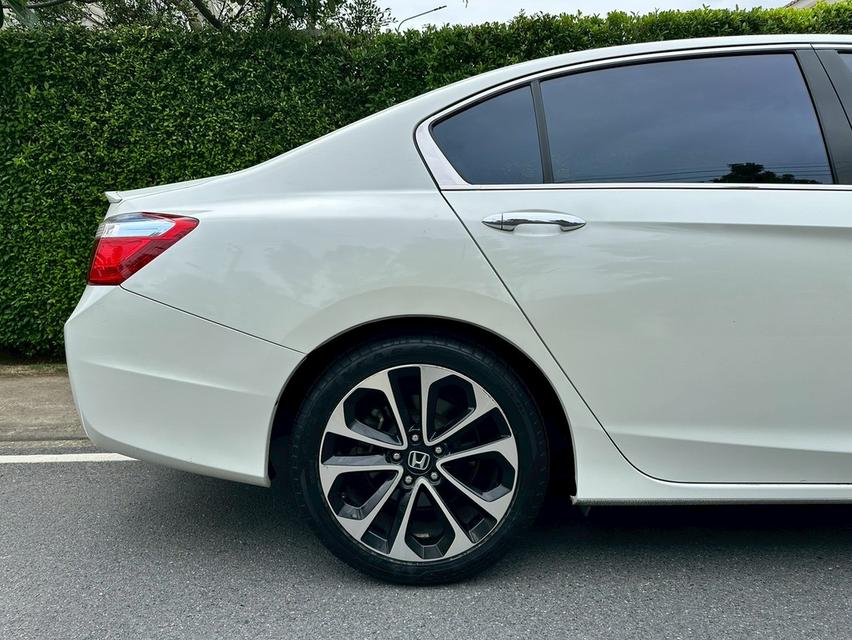 HONDA ACCORD 2.0 HYBRID TECH MC ปี 2016 4