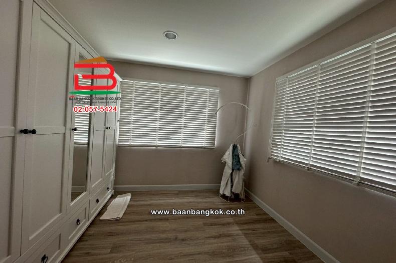 บ้านเดี่ยว หมู่บ้านเพฟ (รามอินทรา-วงแหวน) เนื้อที่ 62.2 ตร.ว ซ.กาญจนาภิเษก 4 แขวงออเงิน เขตสายไหม กรุงเทพมหานคร 10