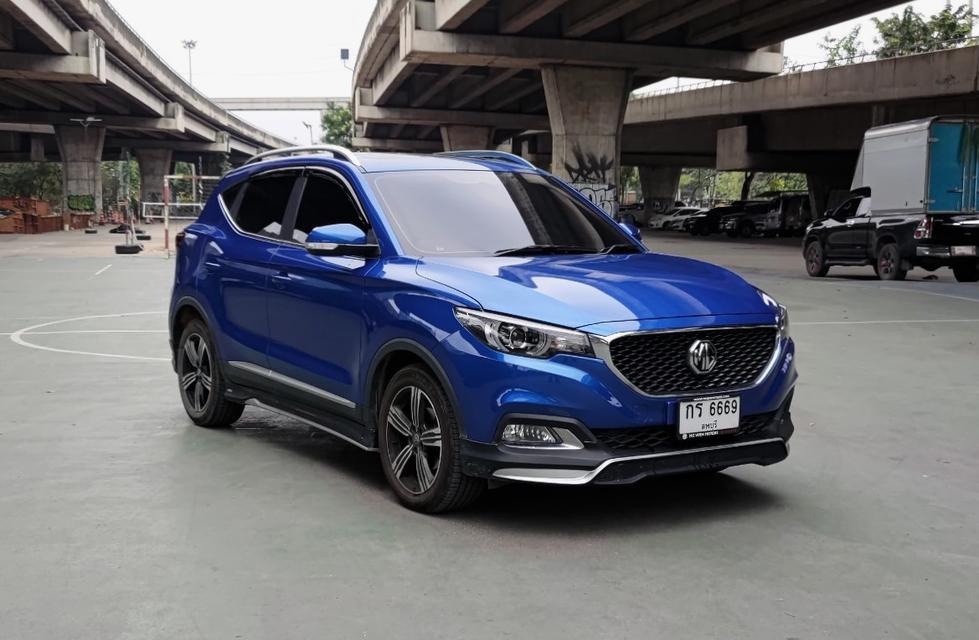 MG ZS 1.5 X Sunroof ปี 2020  2