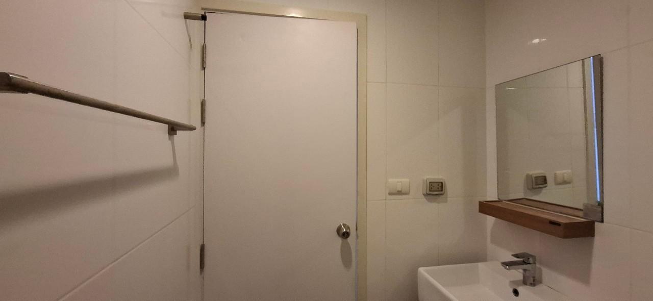 ขายคอนโดย่านสาทร ราคาทุน 1