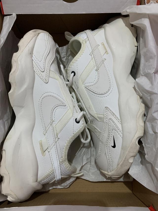 รองเท้า Nike TC9700 Summit White