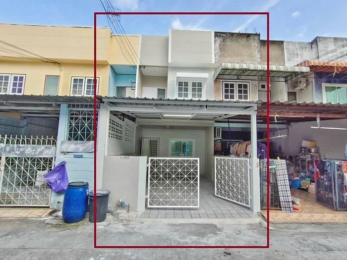 ขายทาวน์เฮ้าส์ 2 ชั้น ซอยอำนวย 5 แยกจรัญสนิทวงศ์ 37 ราคาถูก 3
