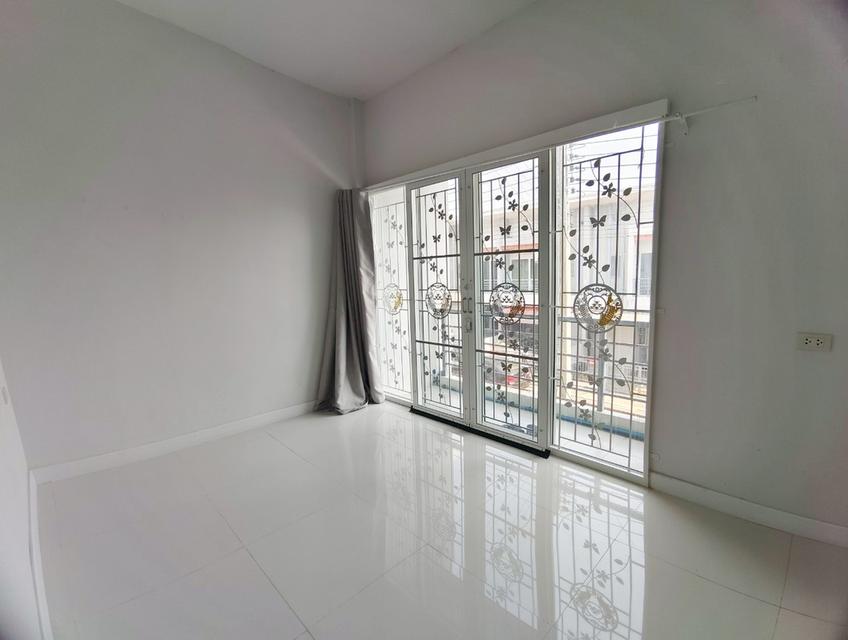 บ้านไนน์คาแนล รังสิต-คลอง 9 ถนนรังสิต-นครนายก ต.ลำผักกูด อ.ธัญบุรี จ.ปทุมธานี 17