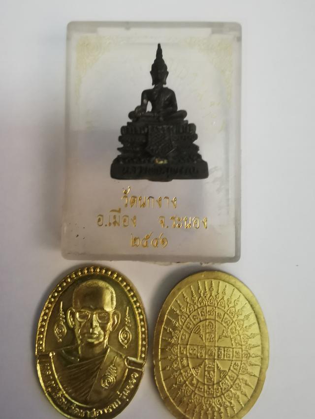 หลวงผู่เลื่อนกับหลวงพ่อสุพรรณรังษีวรโพธิ์