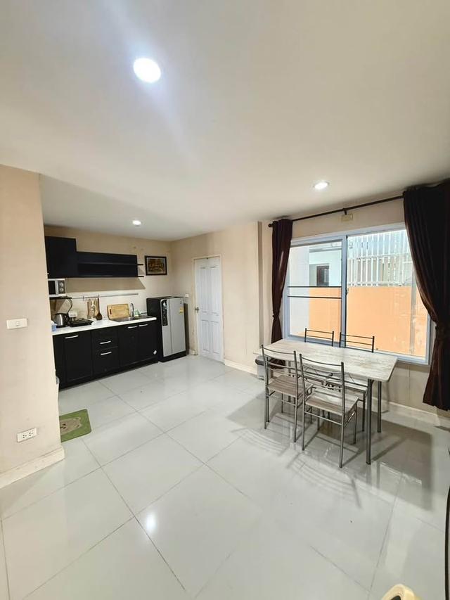 🏡 ทาวน์โฮมสองชั้นในโครงการ พร้อมระบบรักษาความปลอดภัย #เมืองเชียงใหม่ ราคาเพียง 15,000 บาท/เดือน ✨清迈联排别墅出租 2 卧室 3 卫生间 – 租金 15,000 泰铢/月 ✨ 2