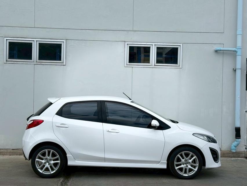 MAZDA 2 1.5 GROOVE SPONTS 2013 สีขาว MINOR CHANGE