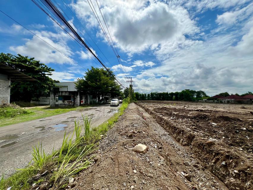 ขายที่ดินเปล่า 13-0-97 ไร่ วิวสวย ทำเลดี ติดถนนใหญ่ ตำบลสุเทพ อำเภอเมือง จังหวัดเชียงใหม่ (เจ้าของขายเอง) 4