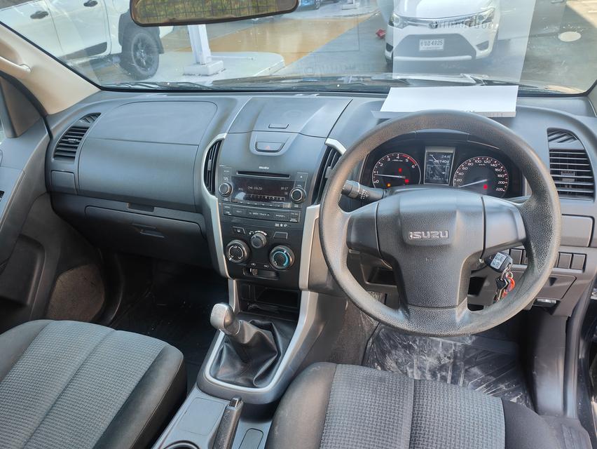 Isuzu D-Max 2.5 Z Hi-lander Cab MT  6