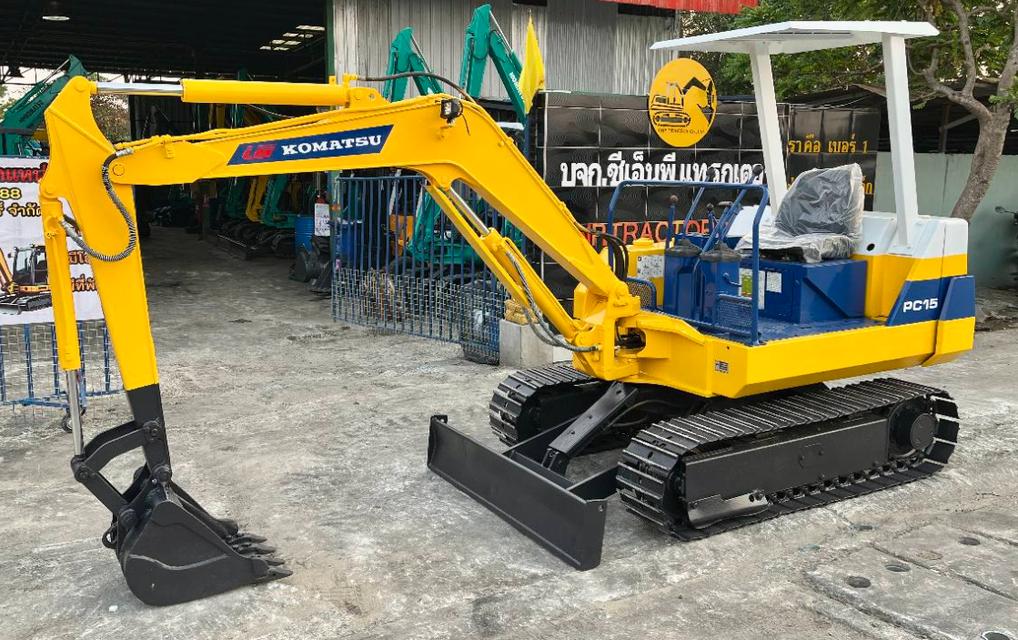 Komatsu PC15-2​ มือสอง 2