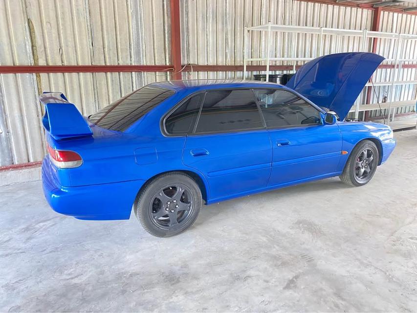 ขายต่อ Subaru Legacy สีน้ำเงิน 3