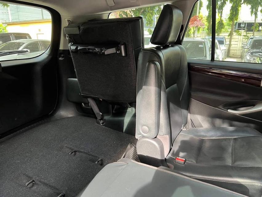 #TOYOTA INNOVA CRYSTA PREMIUM เครื่อง2.8cc.ปี 2022 ไมล์แท้100%คะ 8