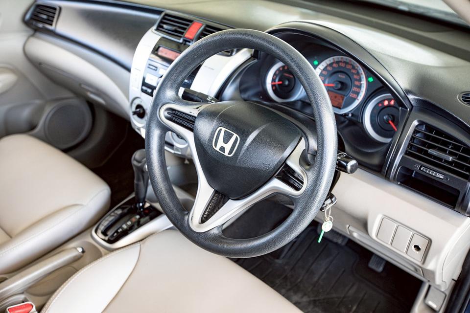 Honda City 1.5S เกียร์ออโต้ ปี 2010 สีดำ  16