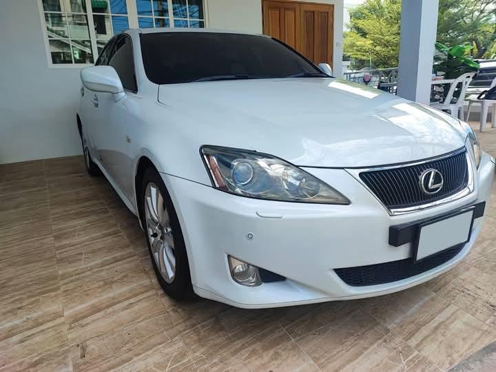 Lexus IS 460 รีบขาย 3