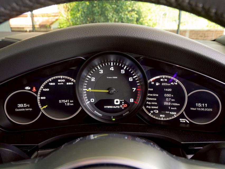 Porsche Cayenne E-Hybrid 3.0 SUV 4WD ปี 2020  13