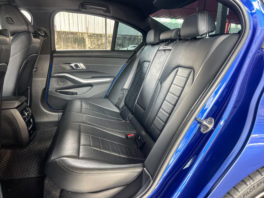 BMW 320d Msport ปี20 15
