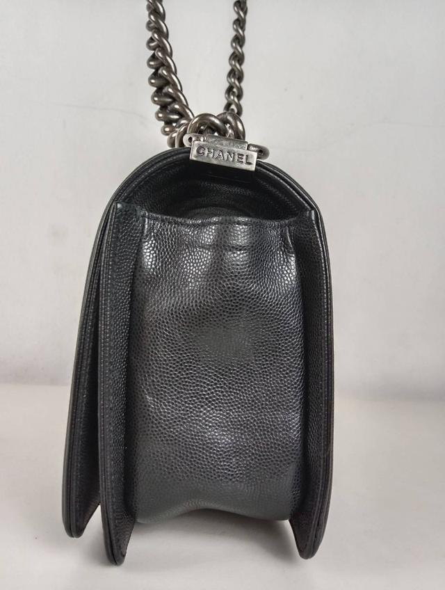 กระเป๋าชาแนล Chanel boy 10" Caviar RHW holo25 Very good condition FULLSET รูปที่ 7