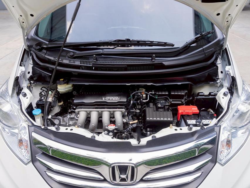Honda Freed 1.5 EL ปี 2012 จด 15 รูปที่ 17