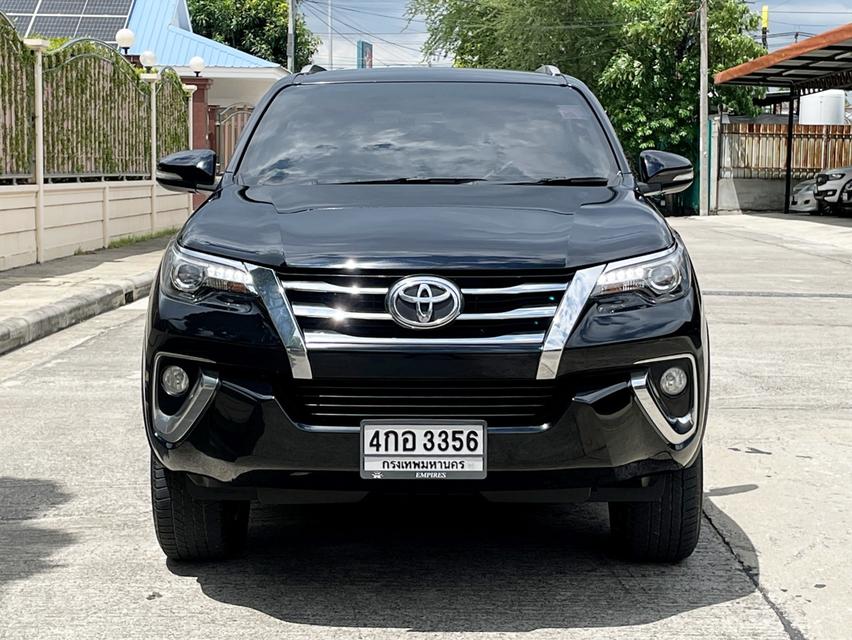 TOYOTA FORTUNER 2.8 V 4WD ปี 2016 เกียร์AUTO 4X4 สภาพนางฟ้า