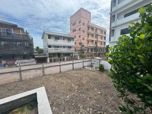 ให้เช่าที่ดินพร้อมบ้านเดี่ยว ทำเลทองสุขุมวิท 71 ปรีดี 14 ที่จอดรถ 20 คัน 6