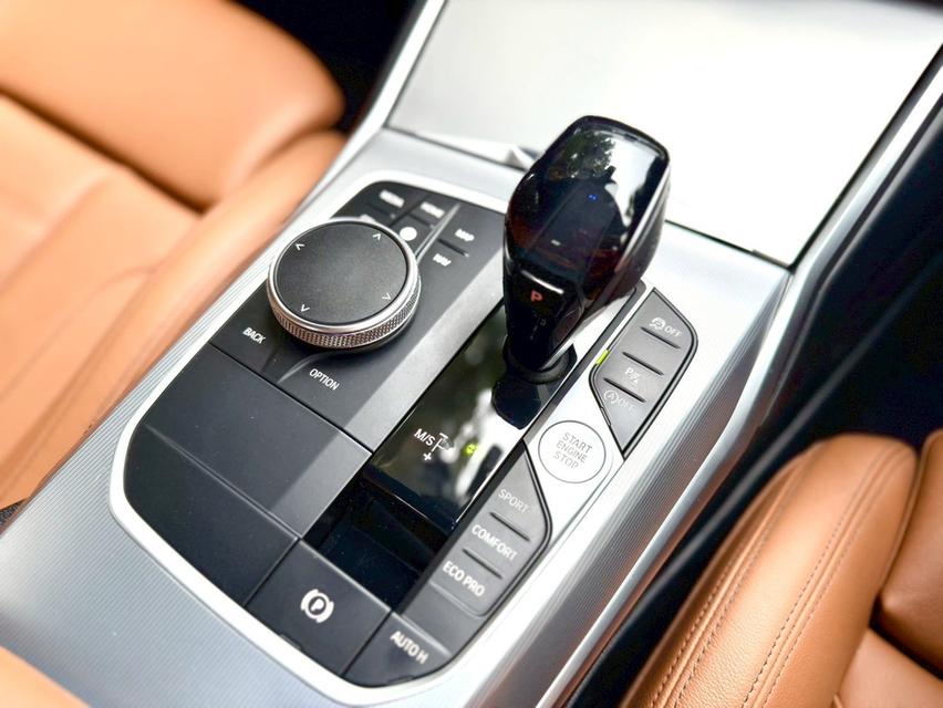 BMW 320D M sport G20  ปี 2020 สีดำ  ♨️มือเดียว สภาพป้ายแดง รถบ้านไมล์แท้วิ่ง 15