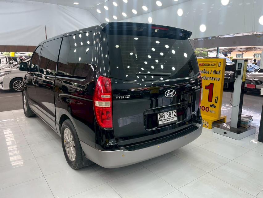 HYUNDAI GRAND STAREX 2.5 VIP เกียร์ AT ปี 2011 สีดำ เบนซินเลขไม์ 237,652 กมราคา 409,000 บาทโทร 09296998996B384 รูปที่ 5