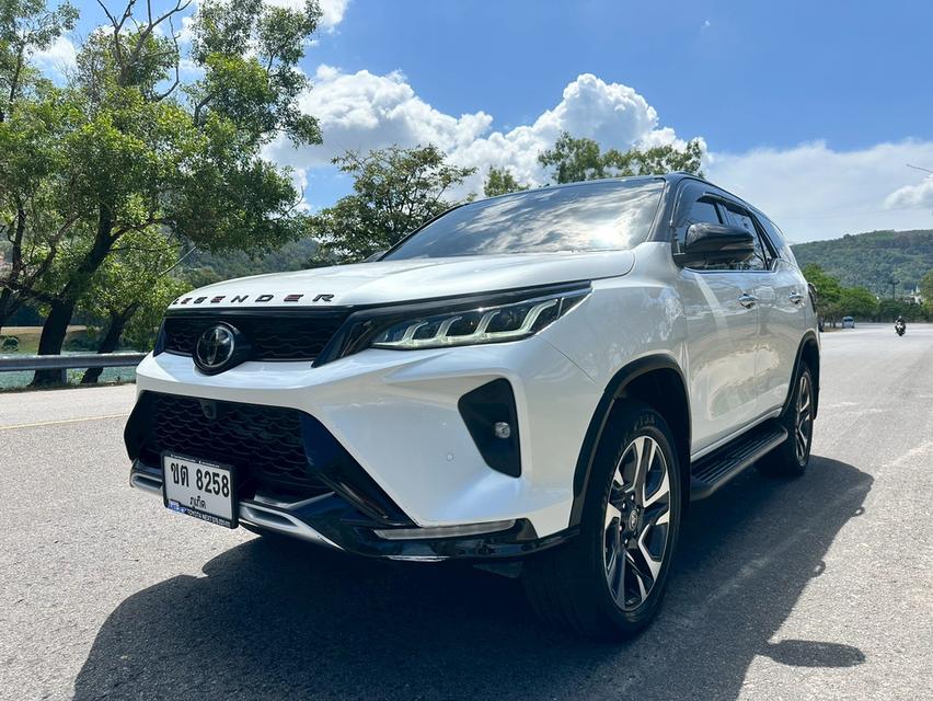 Toyota Fortuner Legenger 2.8 4wd ปี23