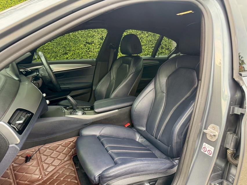 รหัสรถ AVA4999 🆕 BMW 520d Msport G30 รุ่นทอปสุด ดีเซล ปี 2022 รูปที่ 10