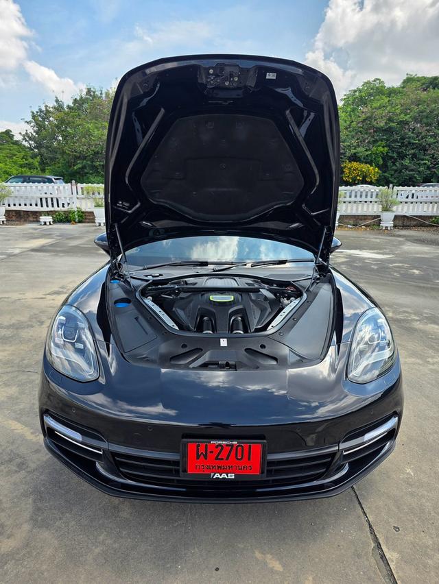 Porsche Panamera 4 E-Hybrid ปี 2019 สีดำ รถมือเดียวออกศูนย์ AAS รูปที่ 6